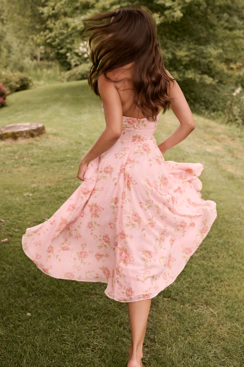 Solada  English Vintage Rose Print Georgette Halter Sundress — image 9