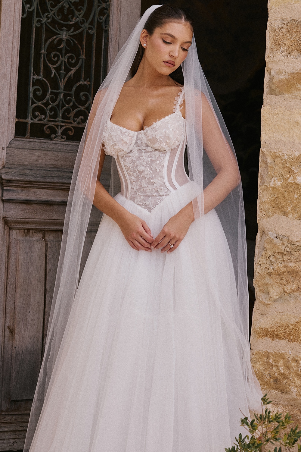 Leone  White Ultra Long Soft Tulle Veil — image 10