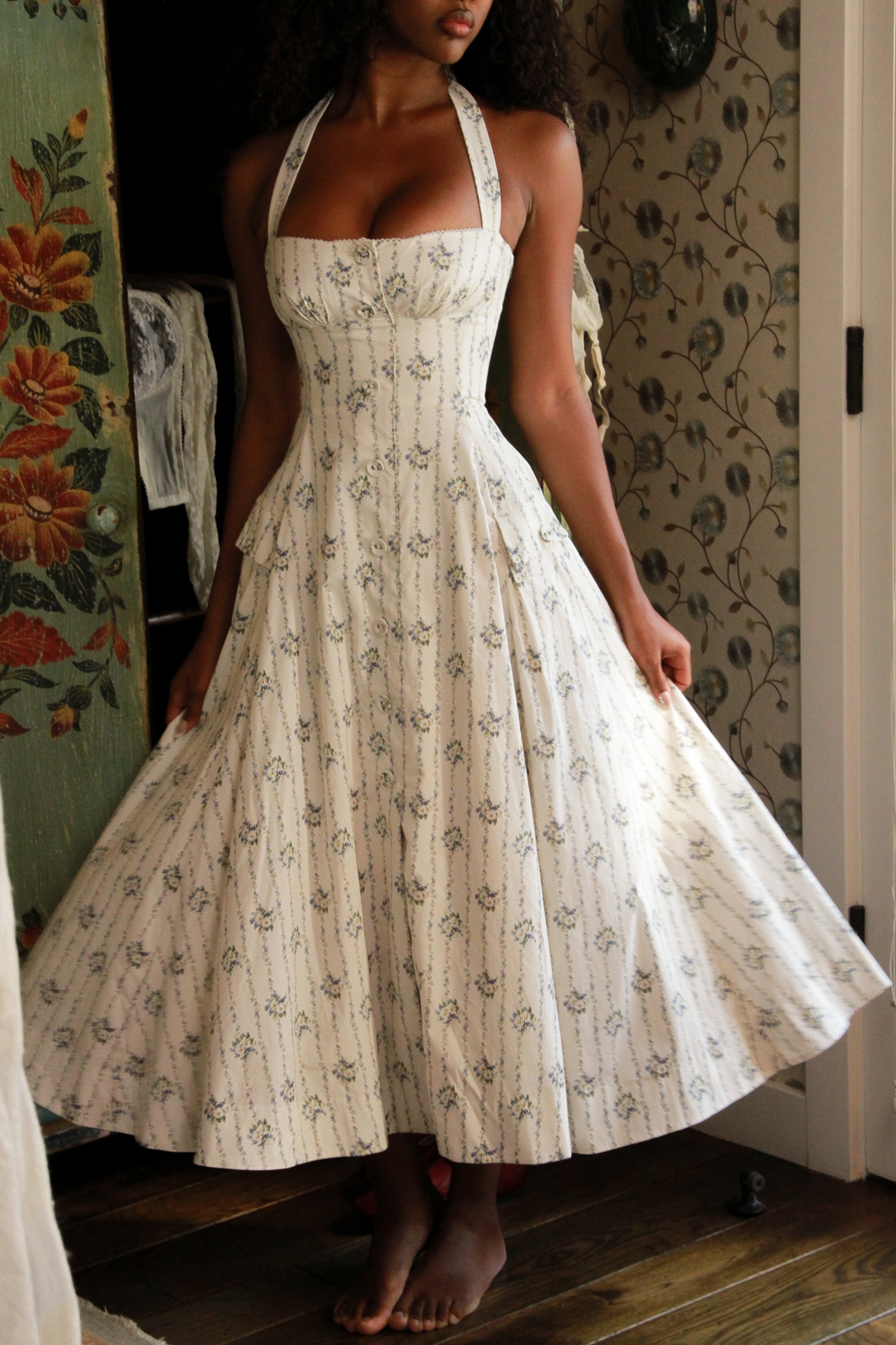 Claudia  Cream Daisy Print Stretch Cotton Halter Neck Midi Dress — image 7