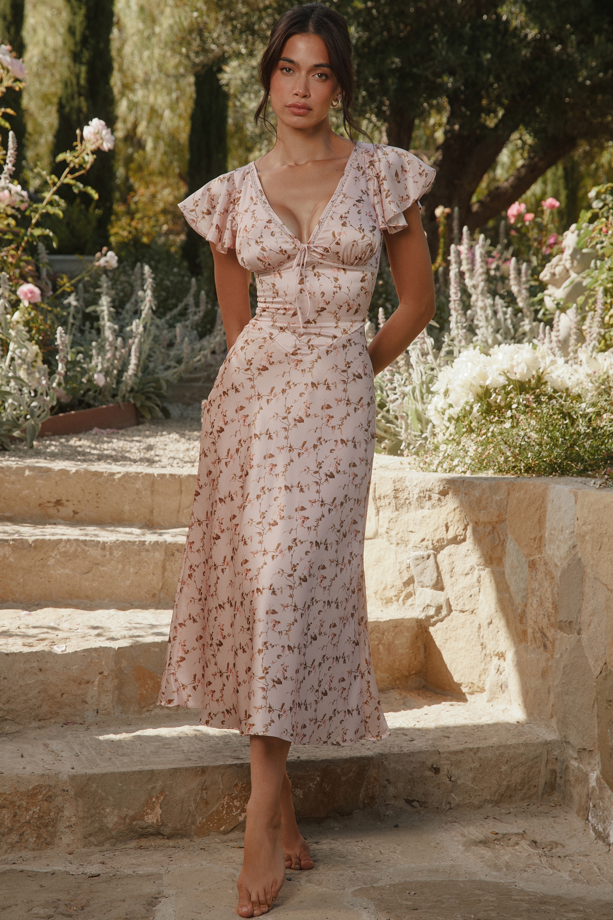 Raye  Vintage Floral Print Pink Satin V-Neck Midi Tea Dress — image 2