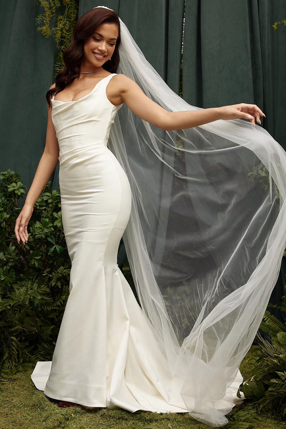 Leone  White Ultra Long Soft Tulle Veil — image 13