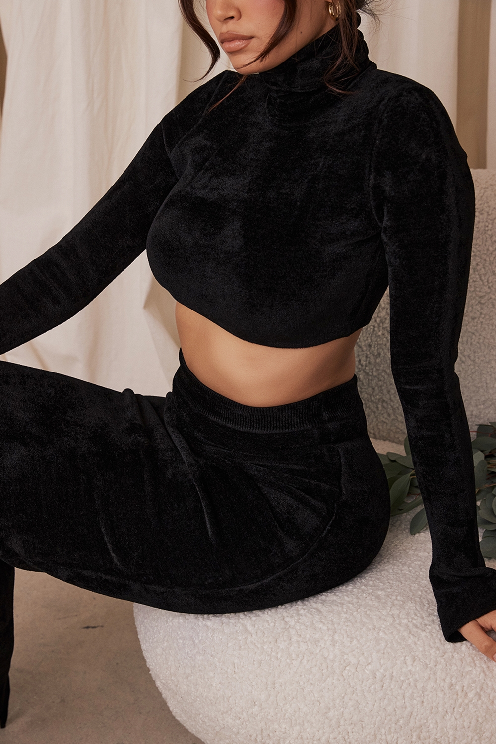 Suri  Black Chenille Cropped Top — image 10